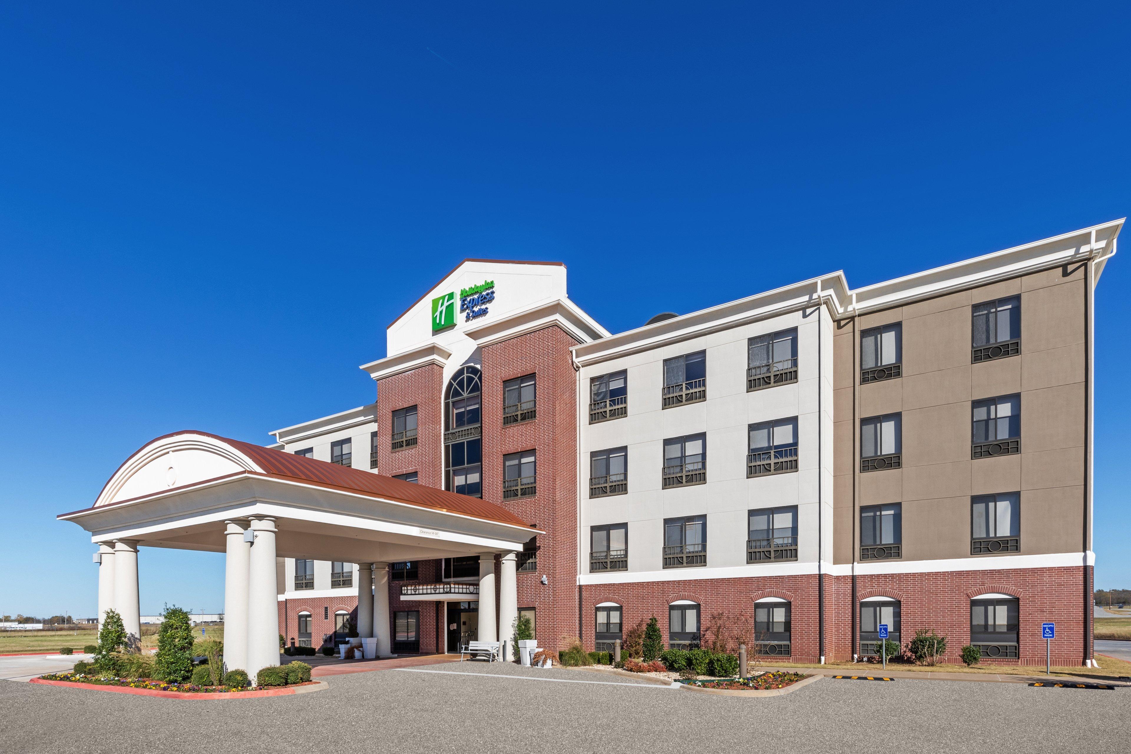Holiday Inn Express And Suites Pryor By Ihg Lusta Zewnętrze zdjęcie