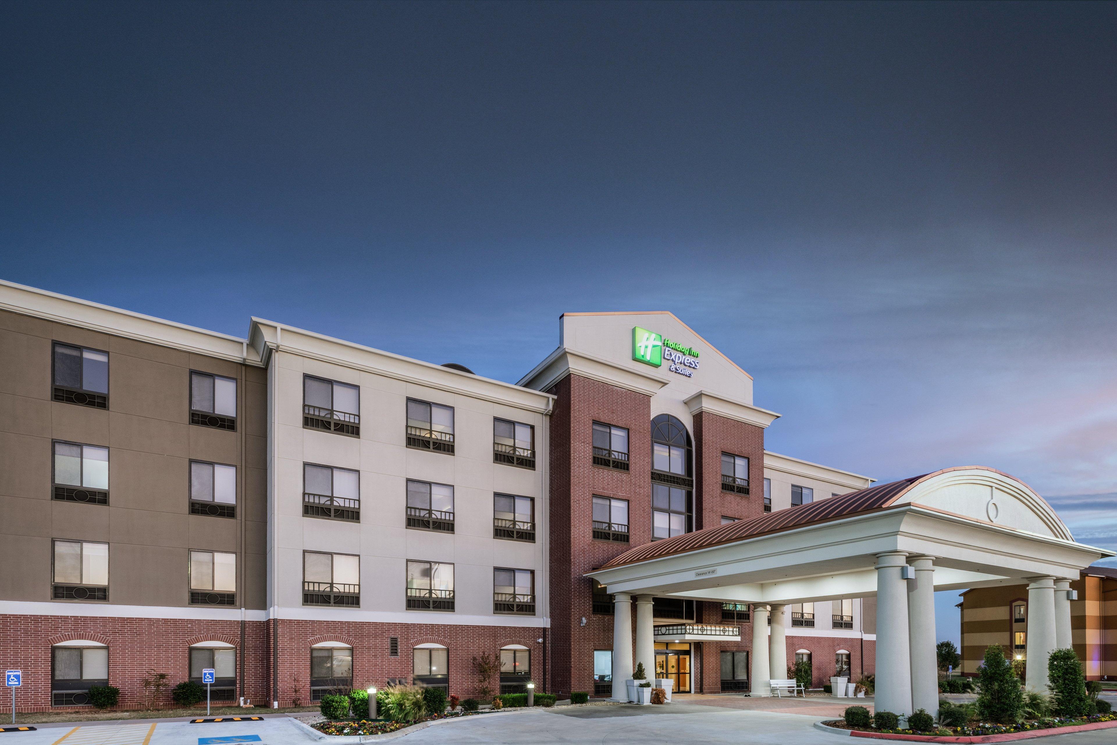 Holiday Inn Express And Suites Pryor By Ihg Lusta Zewnętrze zdjęcie